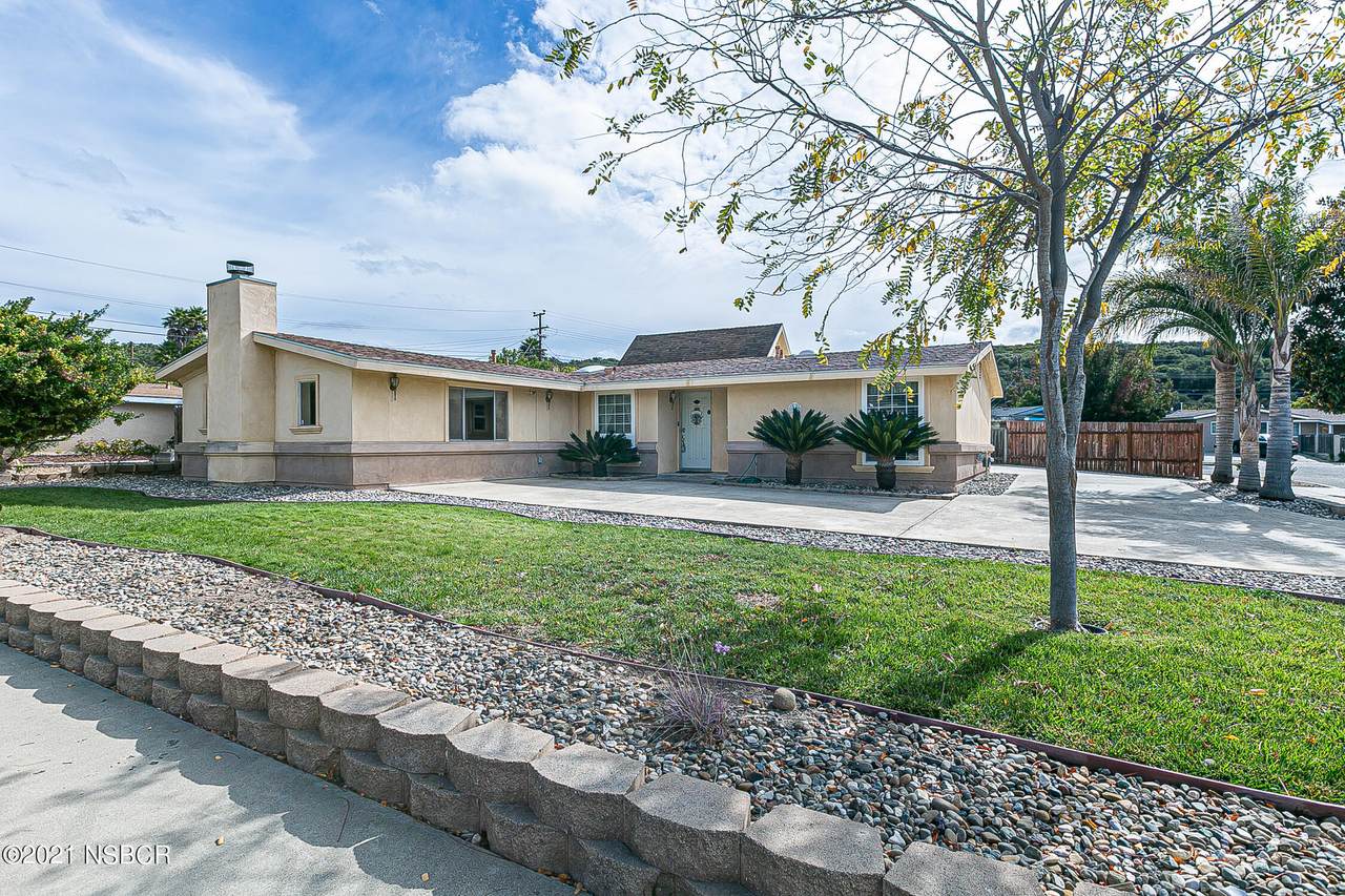 1652 Calle Lindero - Photo 1