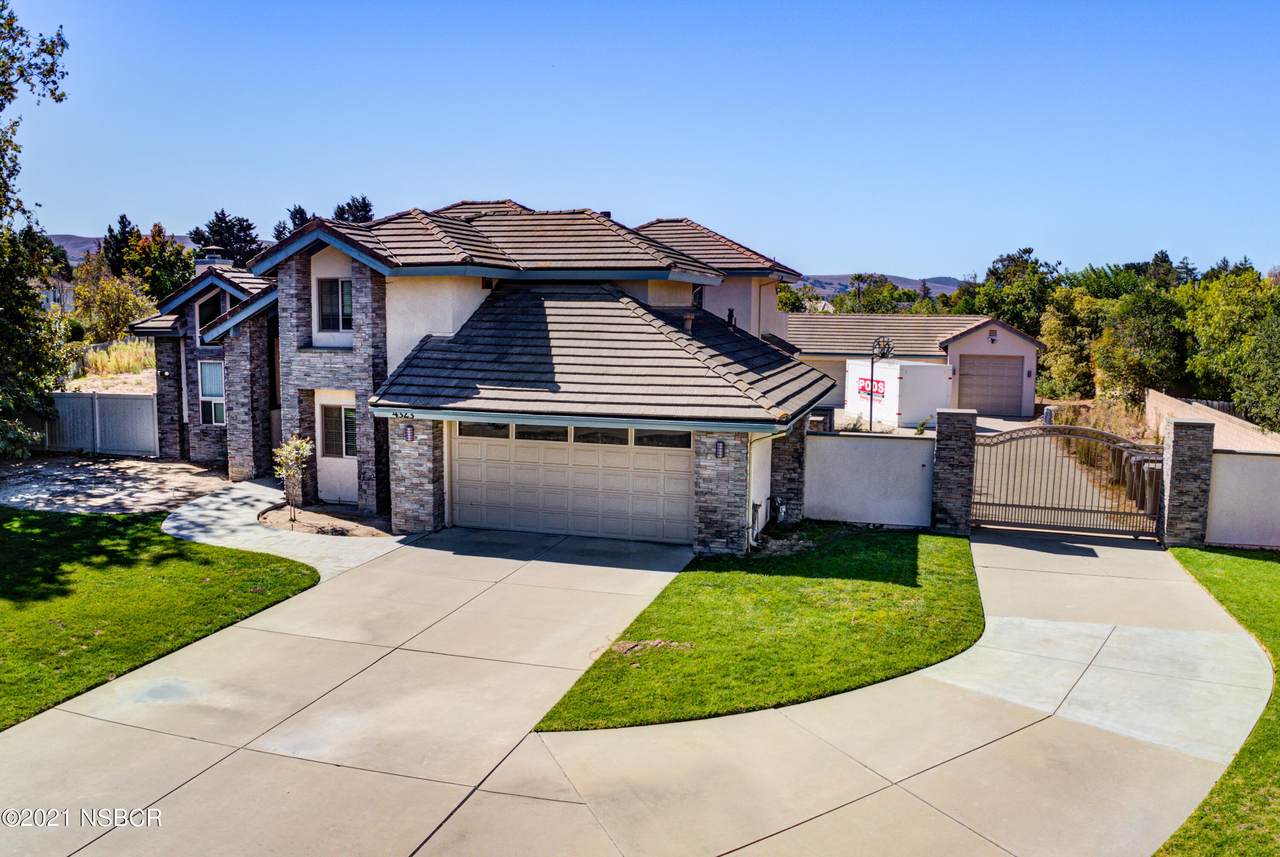 4323 Macon Court - Photo 1
