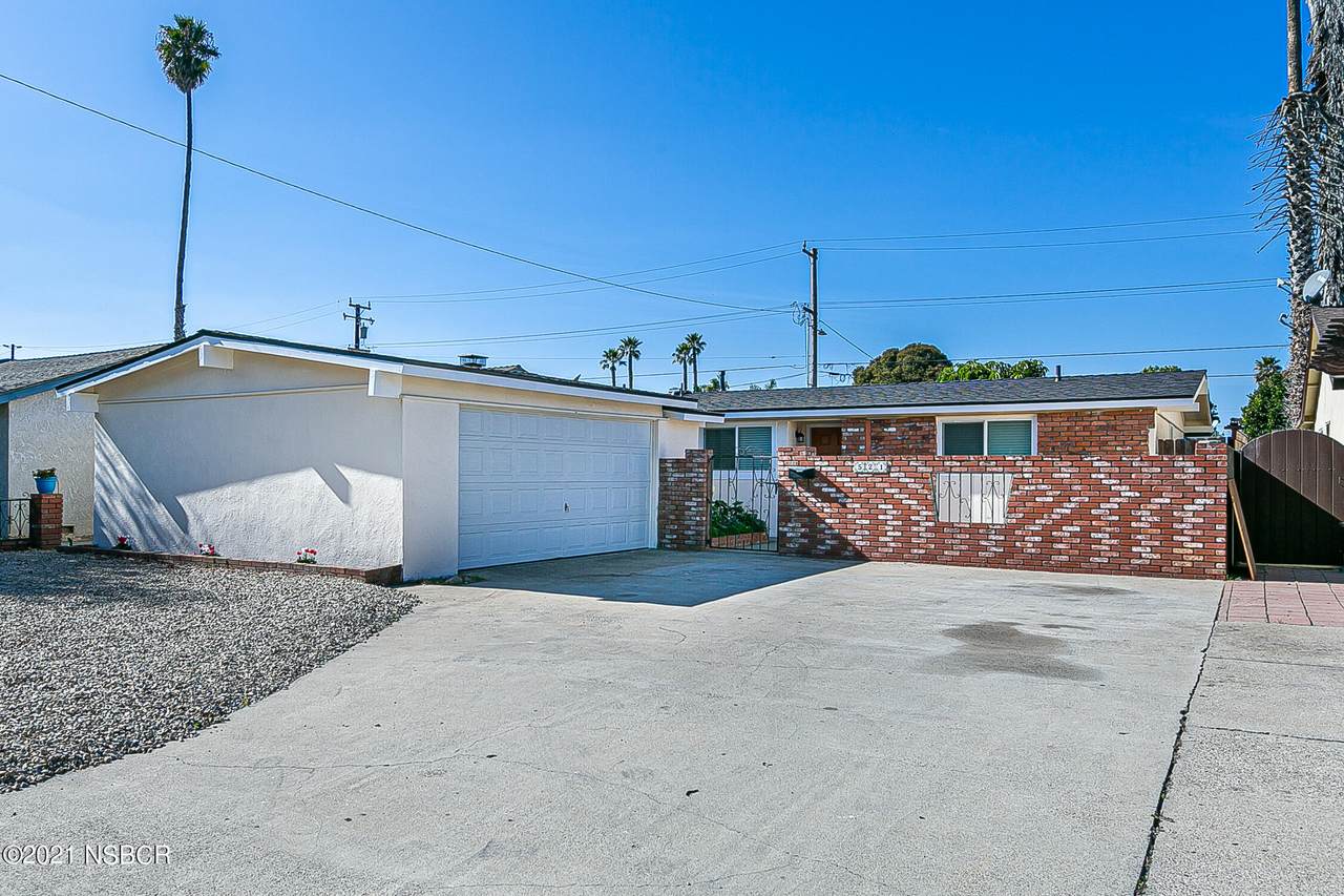 521 3rd Street - Photo 1