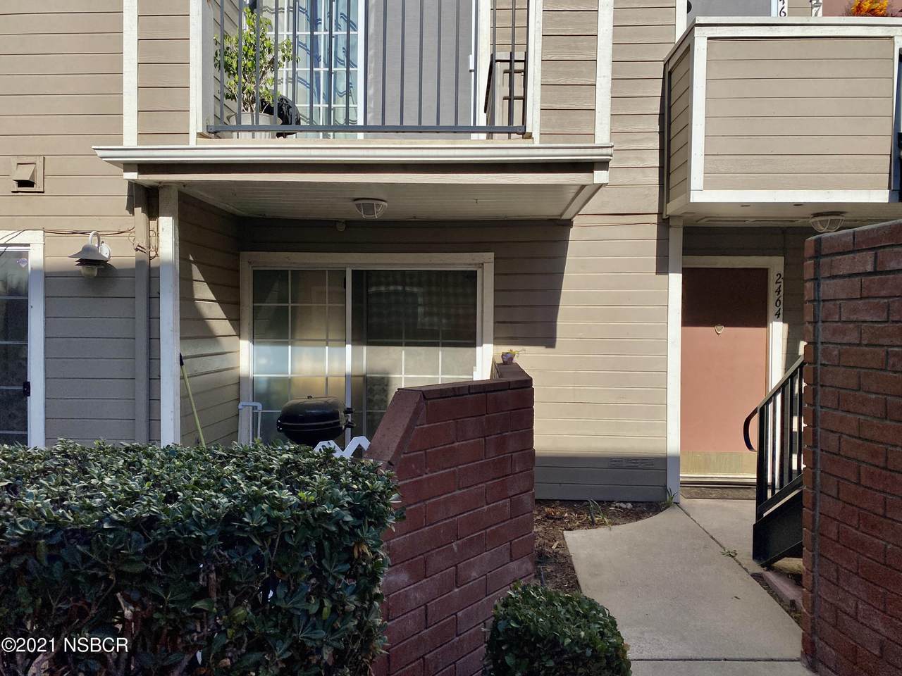 2464 Village Green - Photo 1