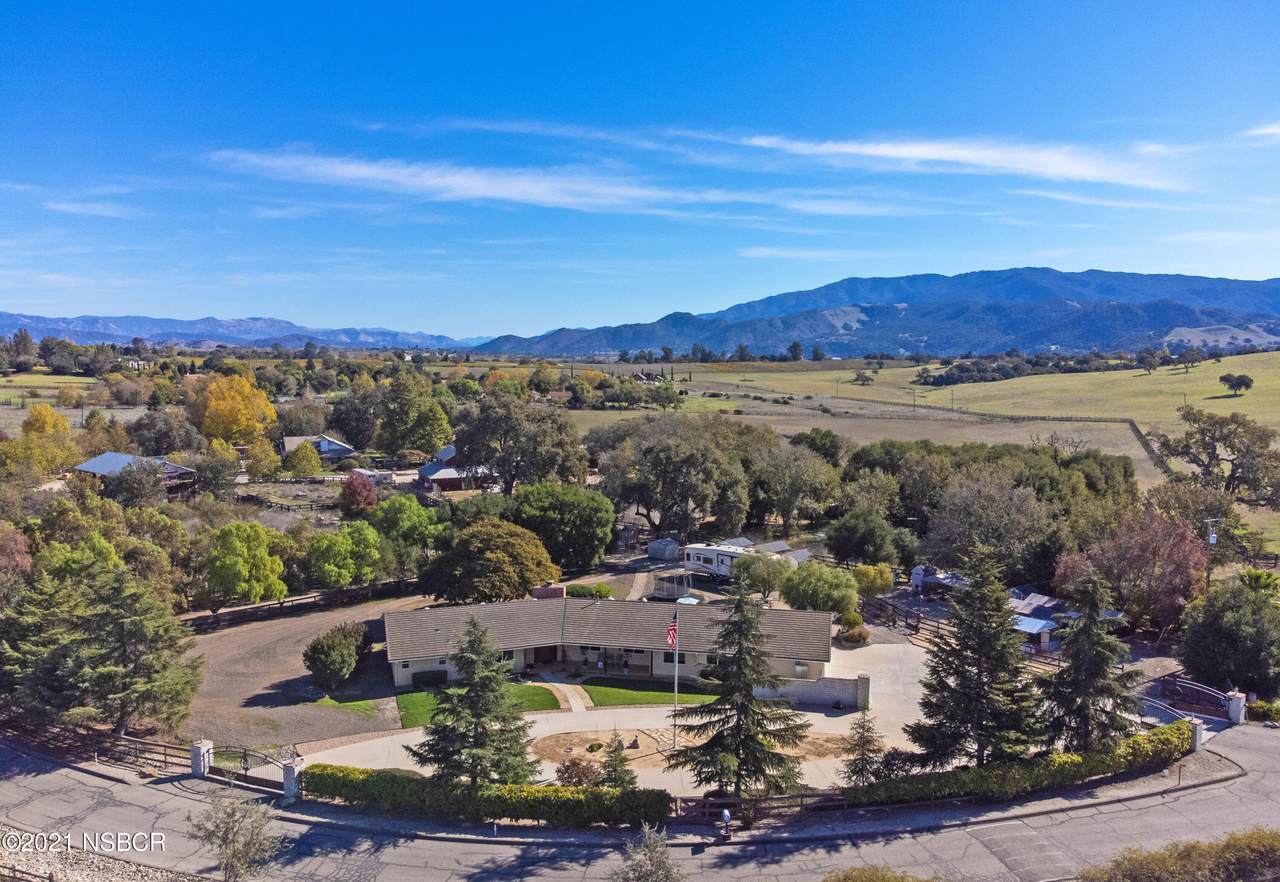 2420 Meadow Ranch Road - Photo 1