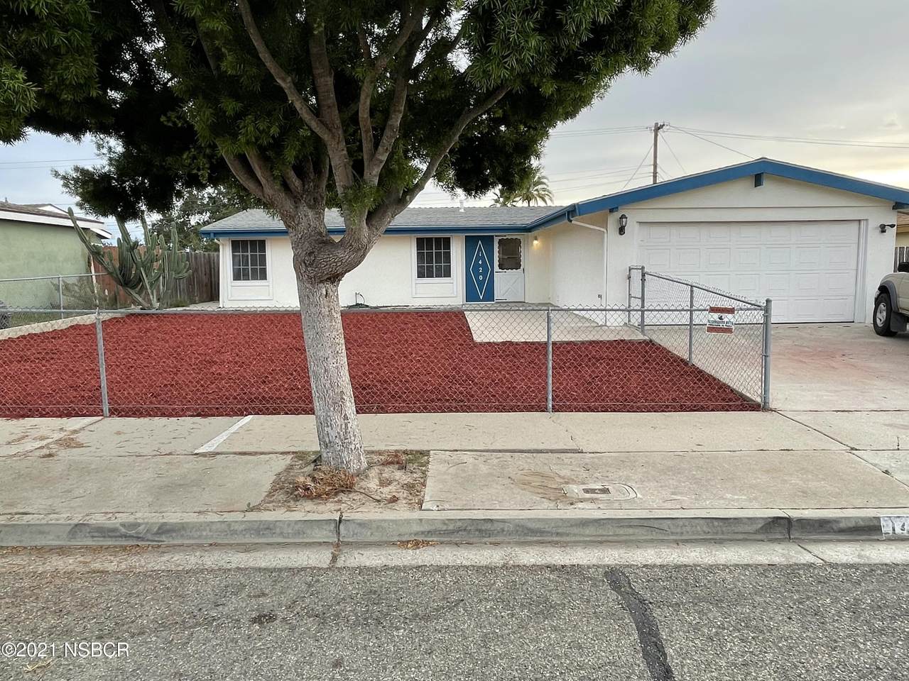 1420 Calle Neto - Photo 1