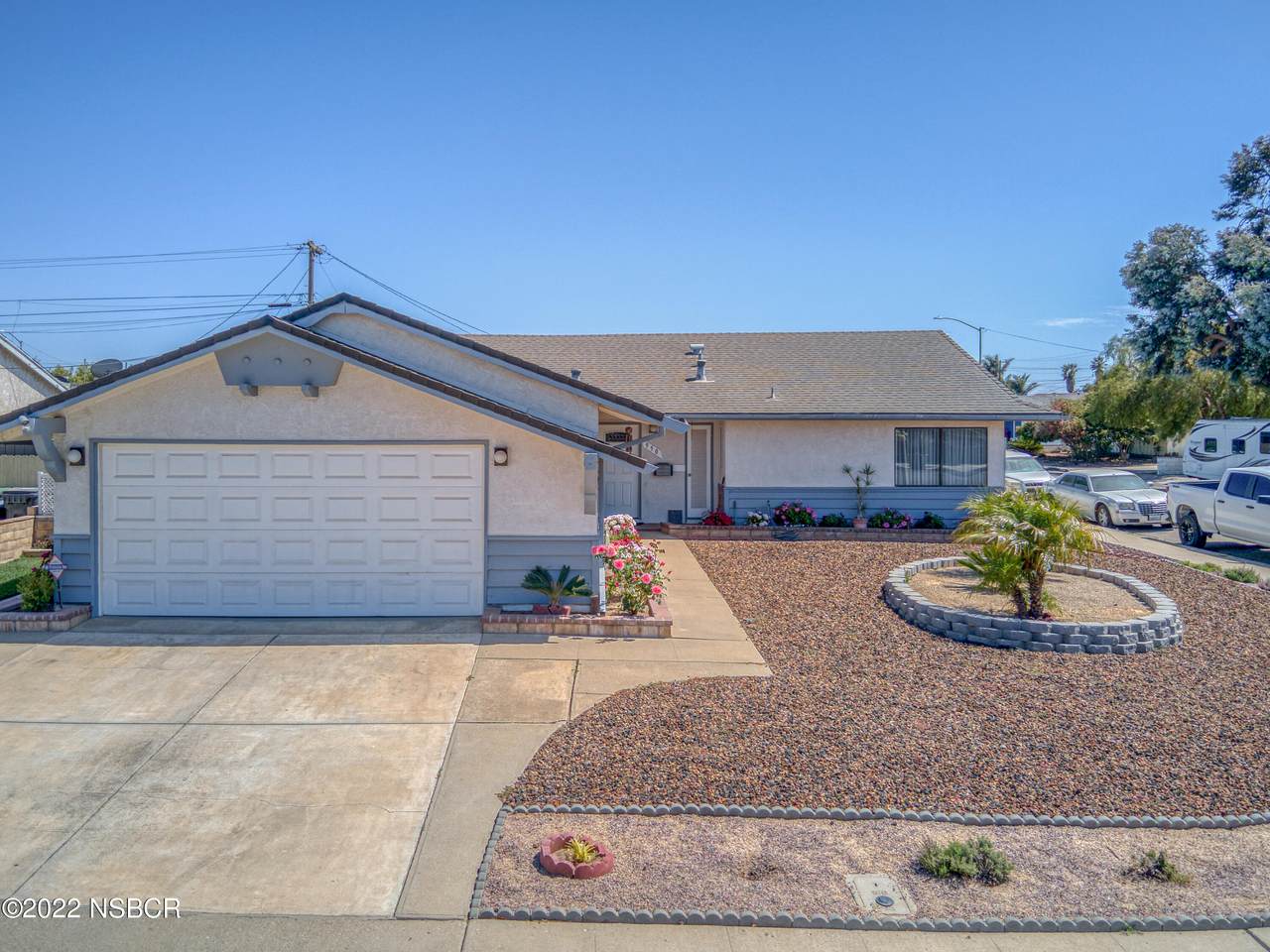 950 Jewel Street - Photo 1