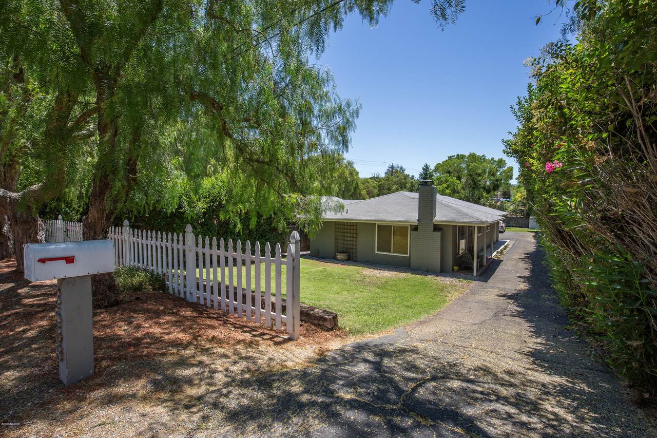 3588 Pine Street - Photo 1