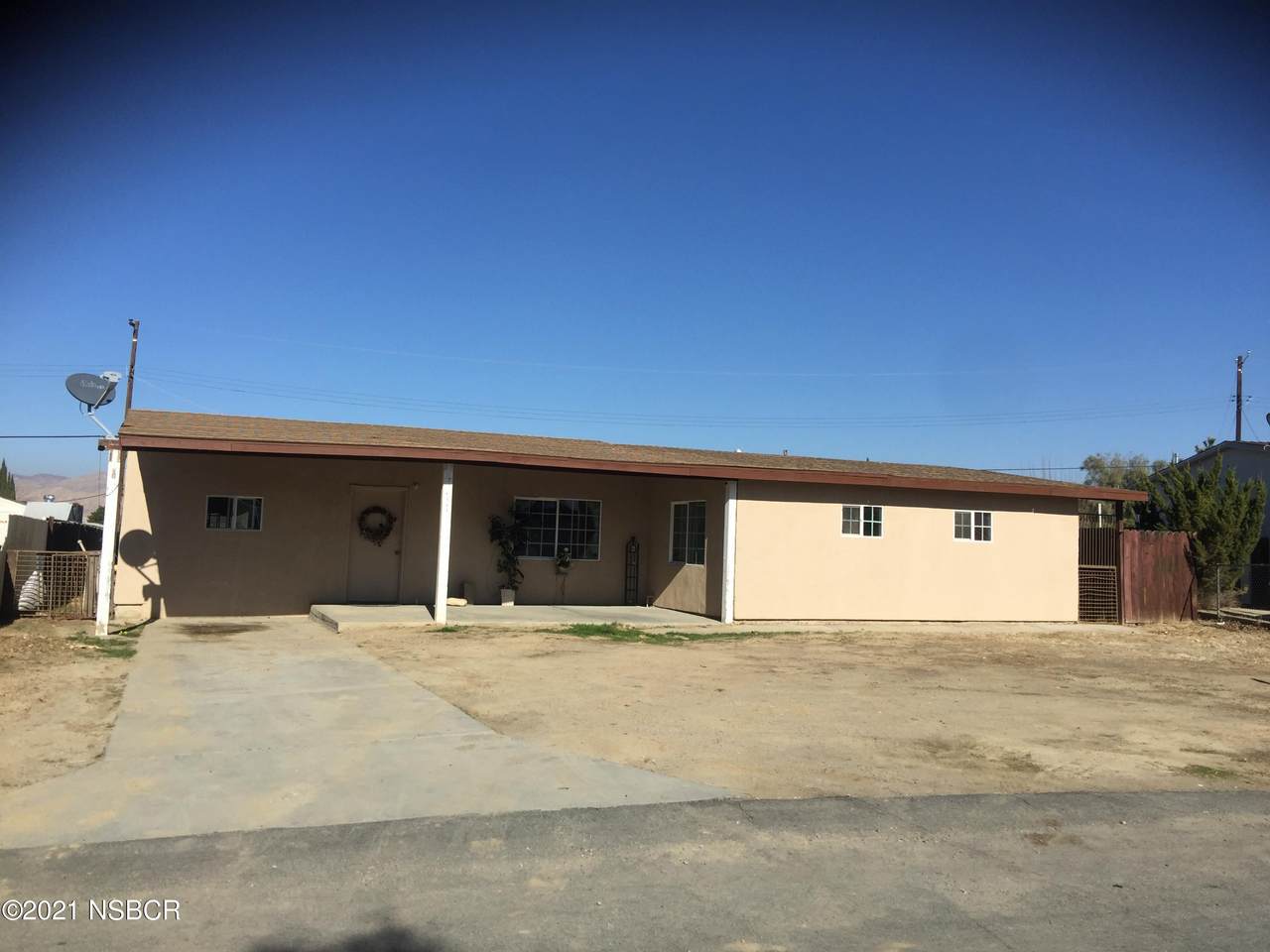 4652 Morales Street - Photo 1