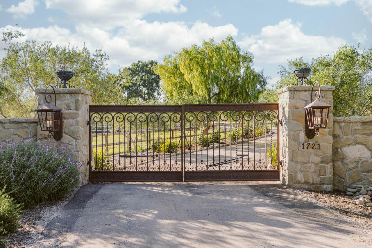 1721 Refugio Road - Photo 1