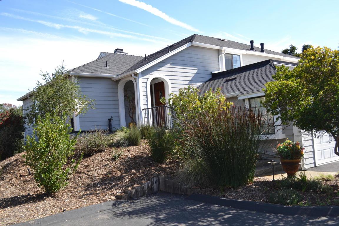 736 Hillside Drive - Photo 1