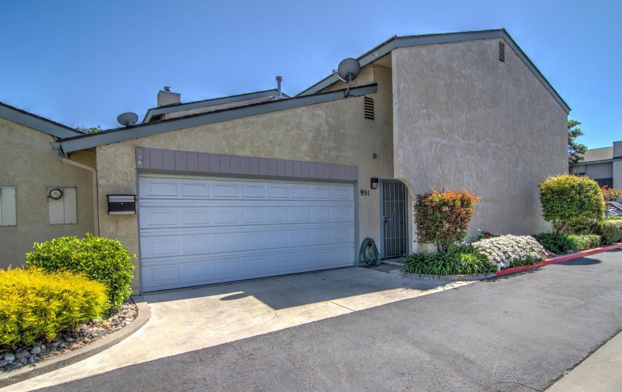 951 Cypress Avenue - Photo 1