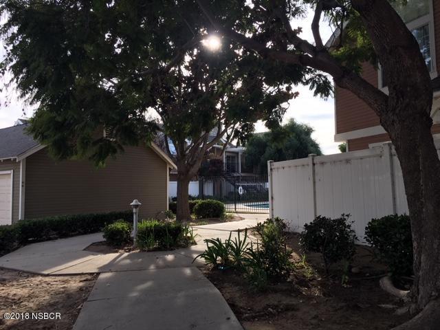 2475 Village Green - Photo 1
