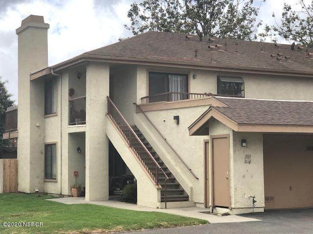 209 Village Circle Drive - Photo 1