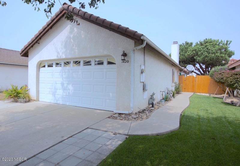 1420 Bradley Road - Photo 1