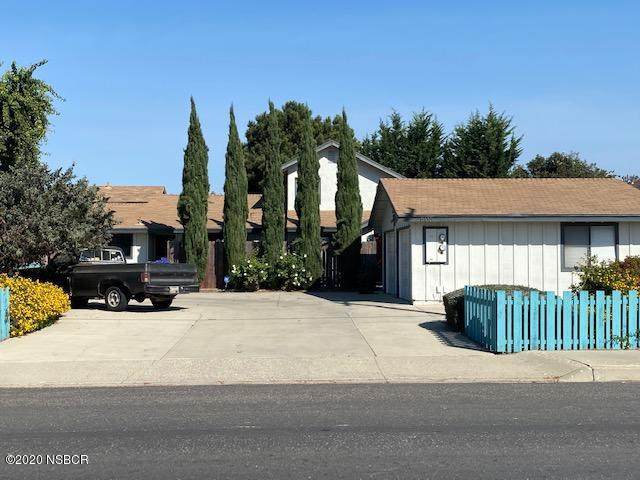 605 Pine Avenue - Photo 1