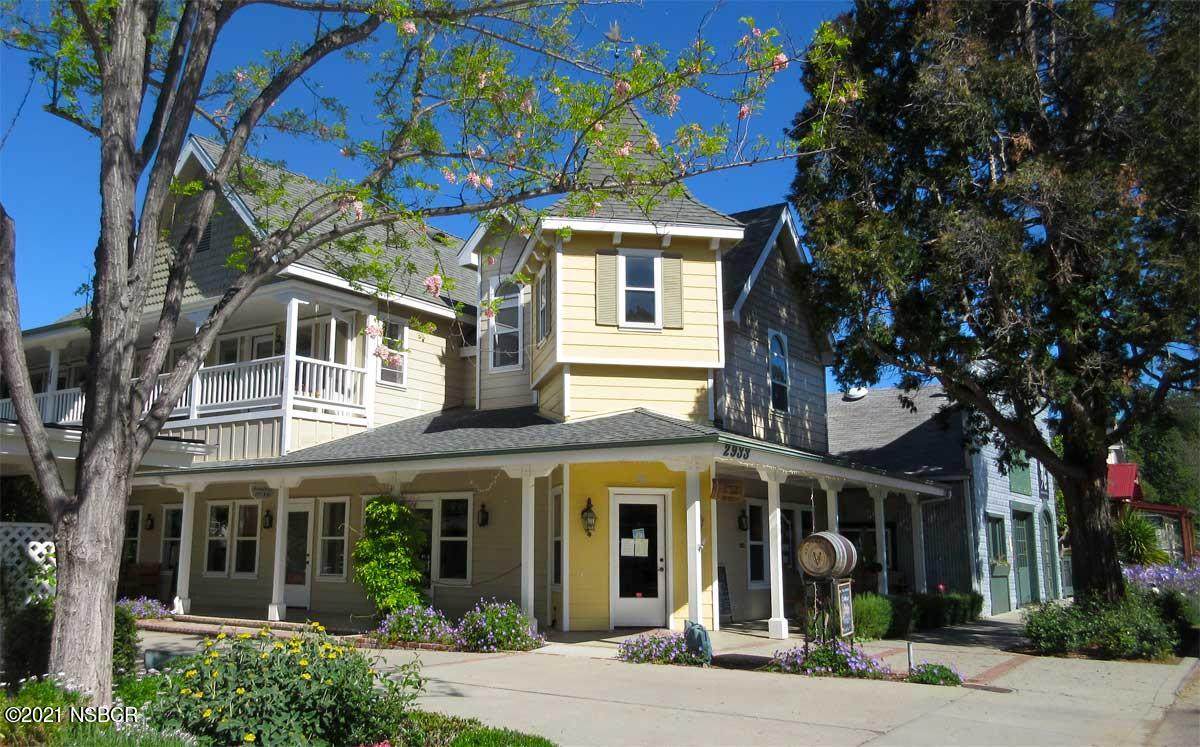 2933 Grand Avenue - Photo 1