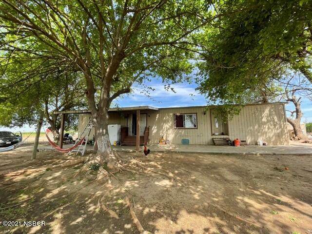 1480 Quality Avenue - Photo 1