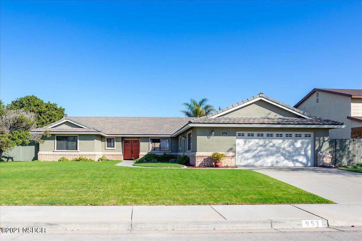953 Camelot Drive - Photo 1
