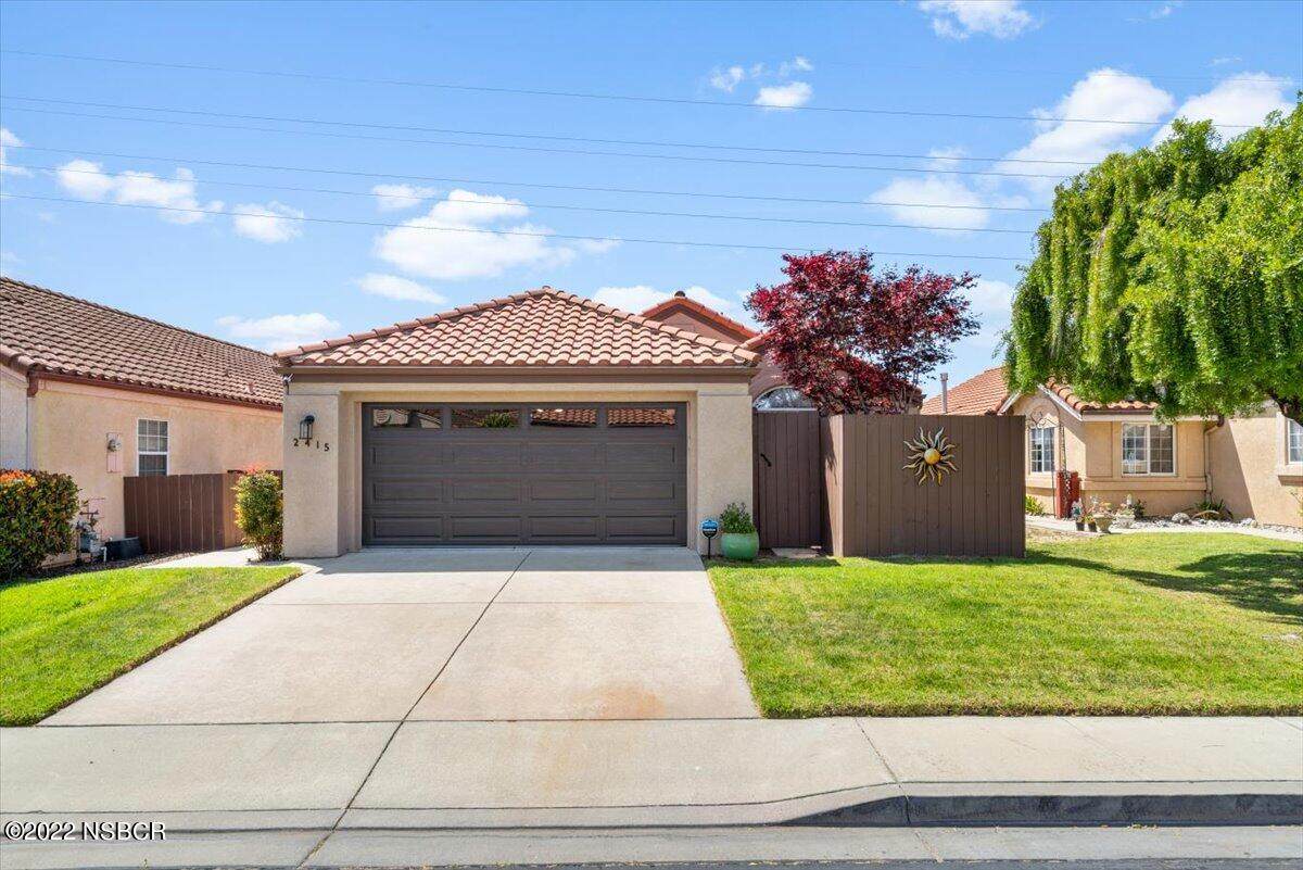 2415 Acacia Street - Photo 1