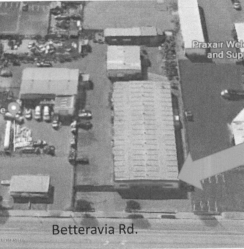 914 Betteravia Road - Photo 1