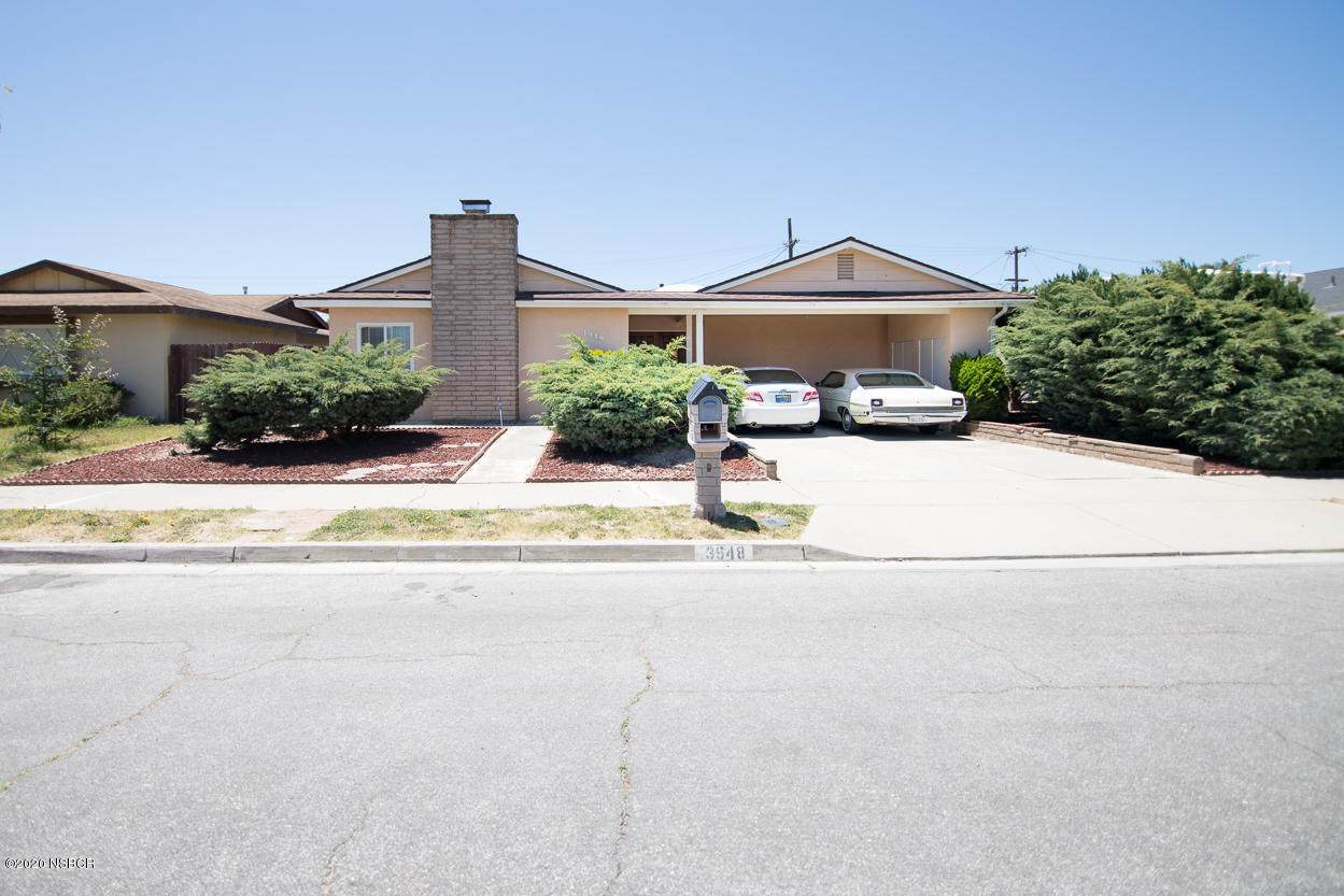 3948 Uranus Avenue - Photo 1