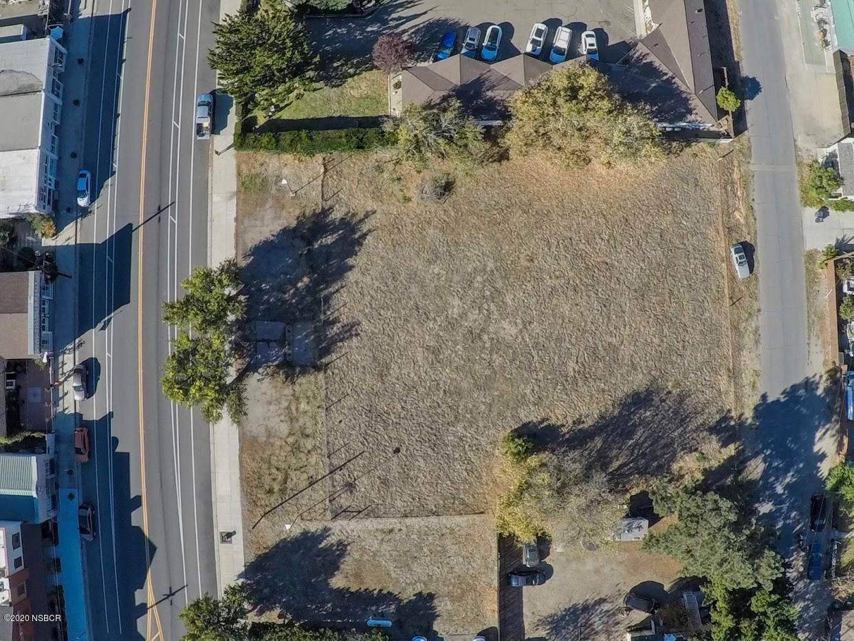 465 Bell Street - Photo 1