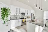 4621 Collins Avenue - Photo 3