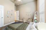 413 Henderson Street - Photo 14