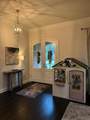 378 Saint Charles Boulevard - Photo 8
