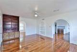 1842 Grape Street - Photo 3