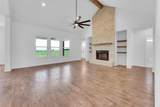 2411 Maywood Lane - Photo 8