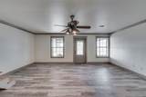690 Armstrong Road - Photo 32