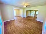 909 10th Street - Photo 8