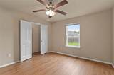 811 College Street - Photo 8