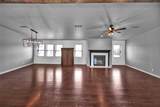 827 Mesquite Street - Photo 2