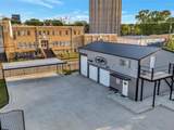 800 Broadway Avenue - Photo 2