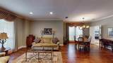 6901 Hunter Cove Drive - Photo 16