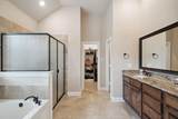 204 Rutherford Avenue - Photo 18