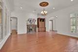 10907 Lamplight Way - Photo 8