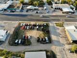 618 Walker Street - Photo 3
