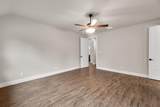 2201 Crystal Palace Boulevard - Photo 20