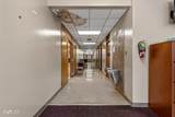 523 Oxford Road - Photo 11