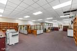 523 Oxford Road - Photo 9