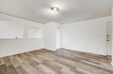 9831 Walnut Street - Photo 18
