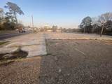 361 E 70th Street - Photo 4