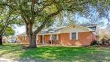 1004 Royal Drive - Photo 3