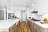 576 Moonrise Street - Photo 7