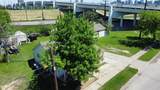 815 Shaw Street - Photo 3
