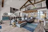 212 Hilltop Drive - Photo 3
