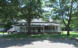 211 Myrtle Street - Photo 1