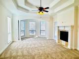 2861 Lakeview Drive - Photo 7