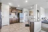 2000 Maplewood Drive - Photo 12