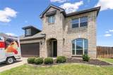 2000 Maplewood Drive - Photo 2